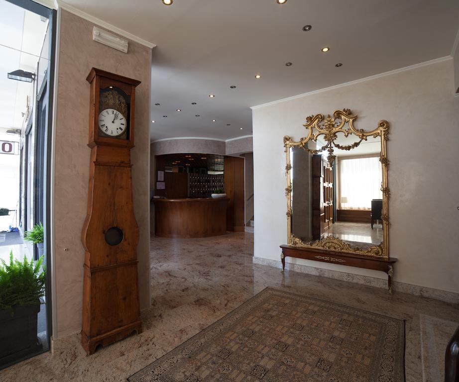 Albergo Miralago Verbania Exterior foto